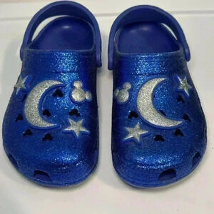 Disney Crocs Size M6 W8 Blue and Silver Make A Wish